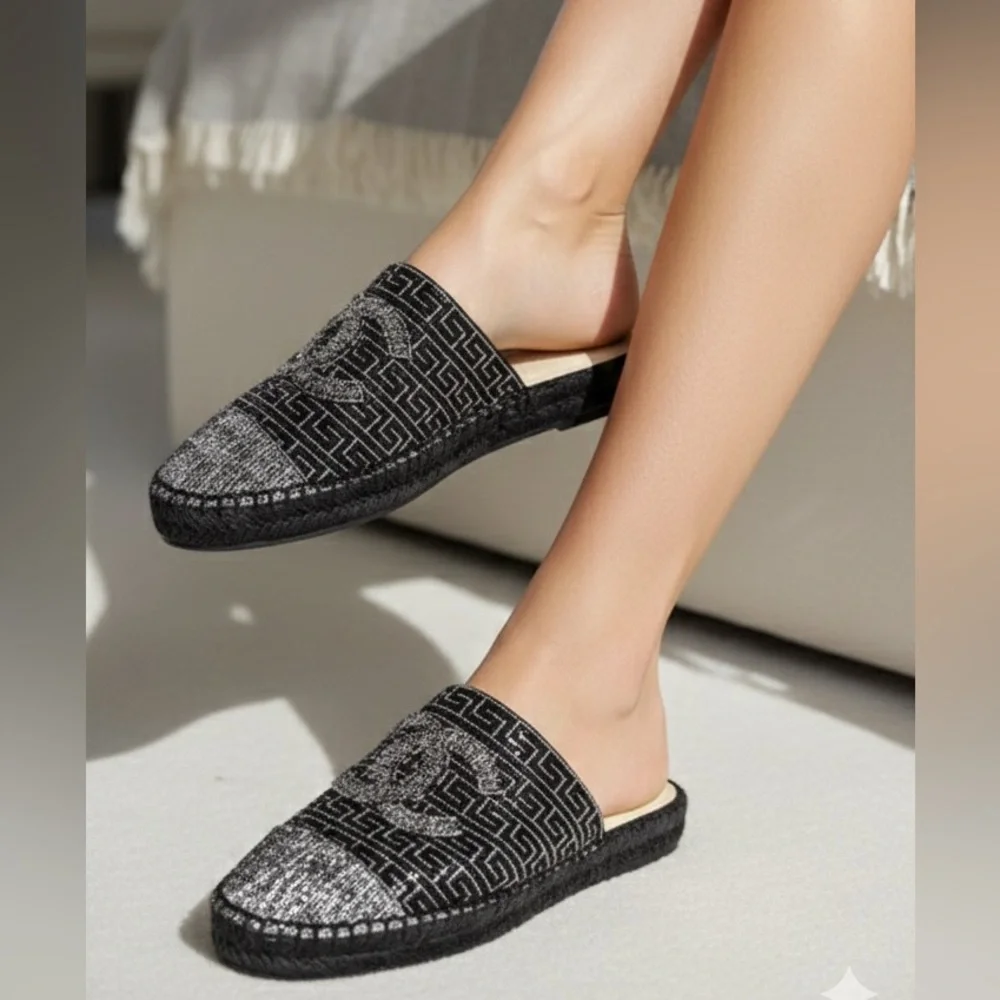 NEW Chanel Authentic Brand New CC Tweed Espadrilles/Mules Black Grey EU39 US:8.5